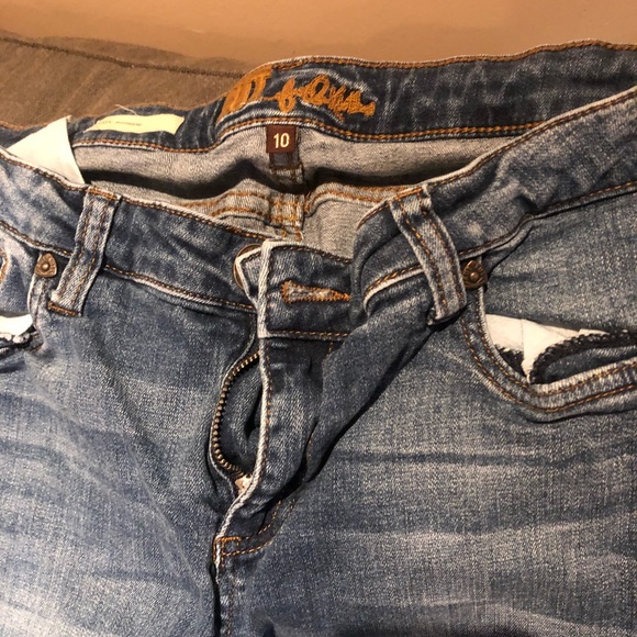 Kut from the Kloth Jeans - Picture 3 of 3